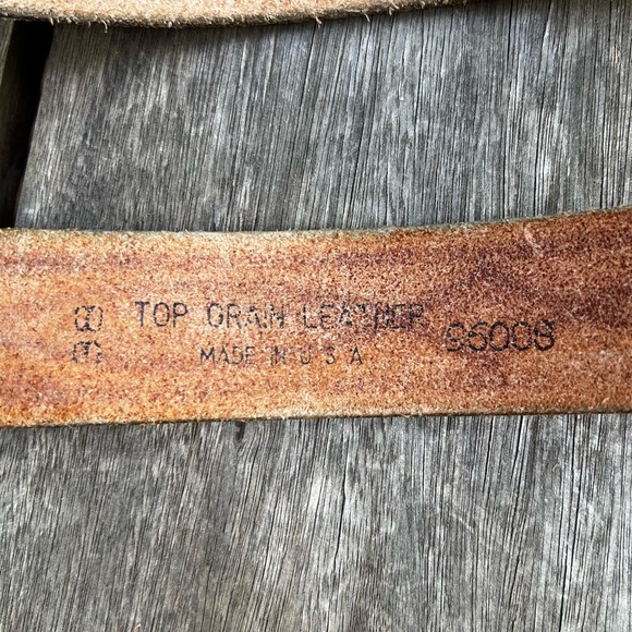 Vintage Chambers Tooled Leather Belt with North Dakota Soil Conservation Buckle - Picture 7 of 9